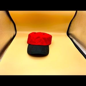 Hey selling hats all types